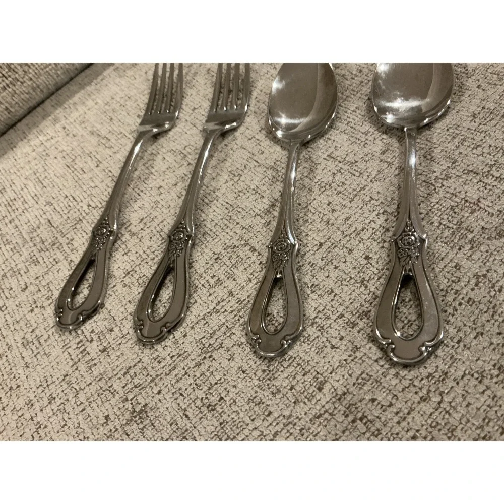 Oneida Isabella Stainless Flatware 4pc Set 2 Forks 2 Spoons Pierced Rose Design